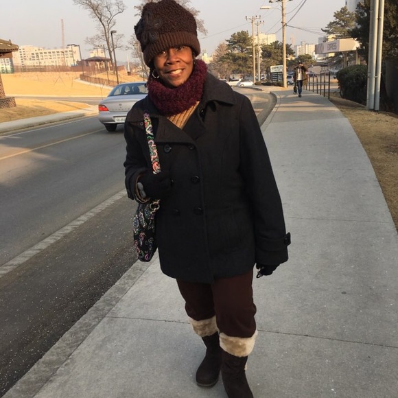 Meet your Posher, Pamela - Picture 1 of 1